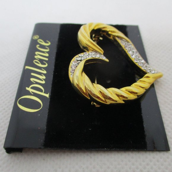 Opulence Crystal Rhinestone Brooch Crystal Ribbed Open Heart Gold Tone Metal Pin - Picture 4 of 11